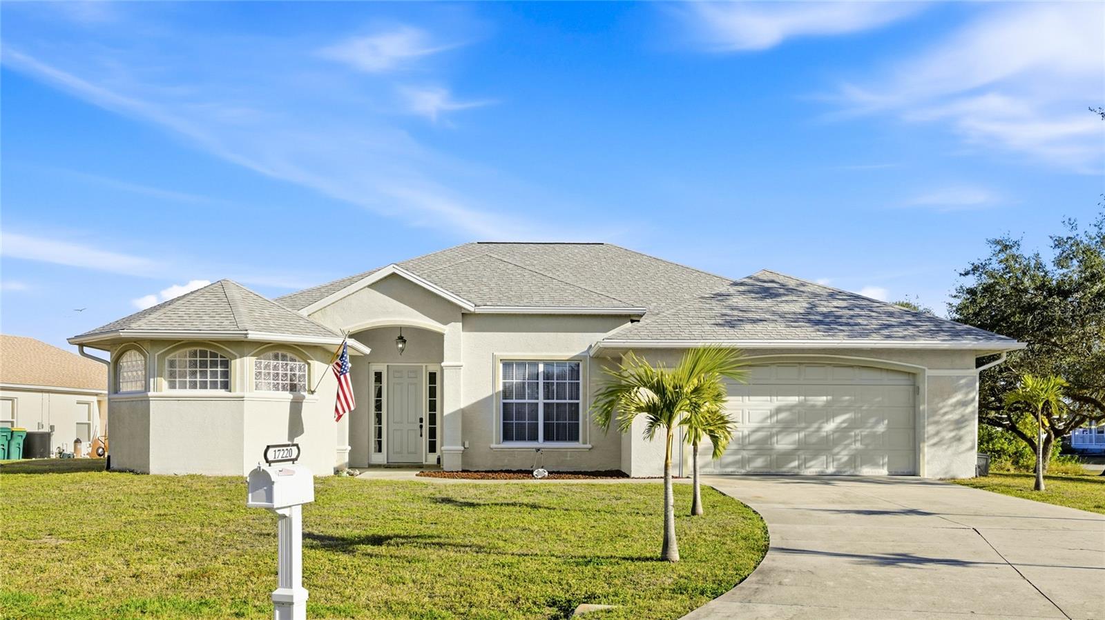 17220 Horizon Lane — photo