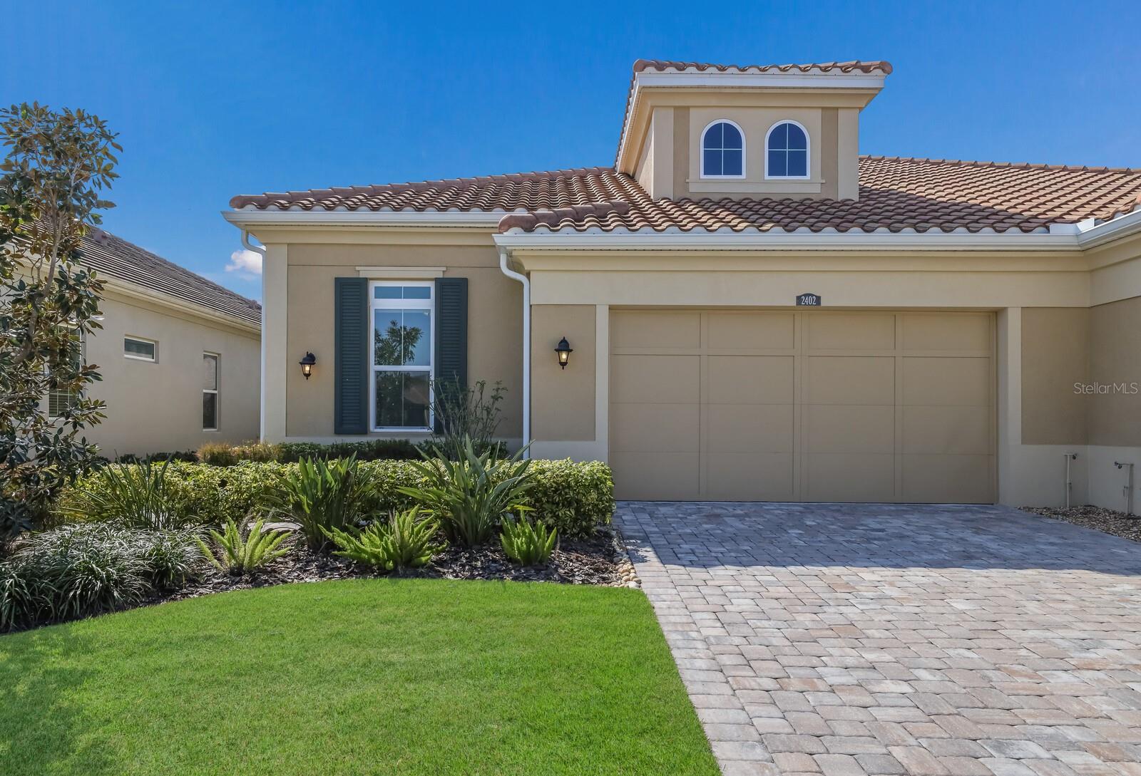 2402 Starwood Court — photo