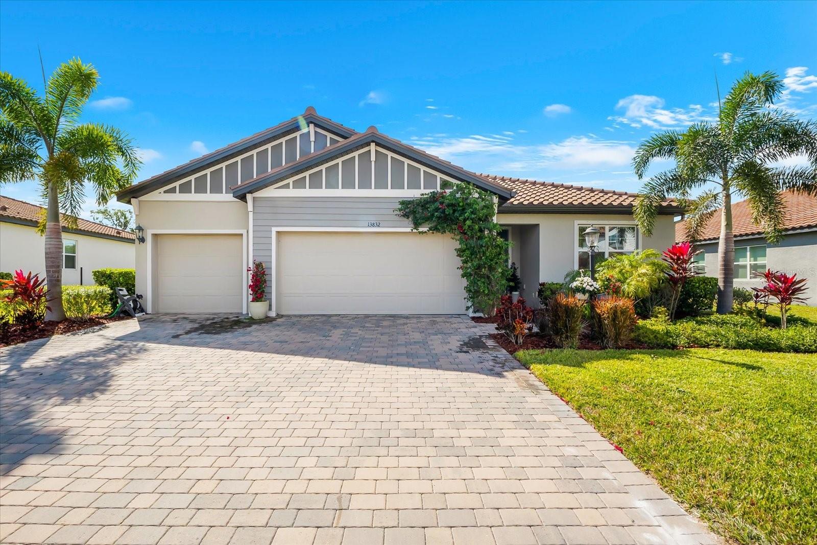 13832 Green Hammock Place — photo