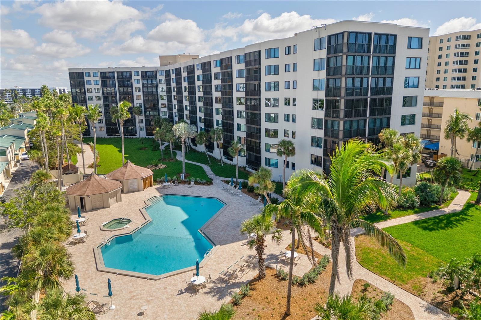 5880 Midnight Pass Road 804 — photo