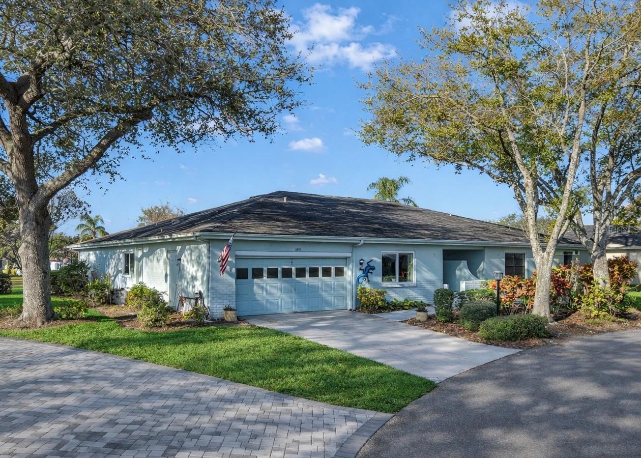 2531 Lancaster Drive — photo