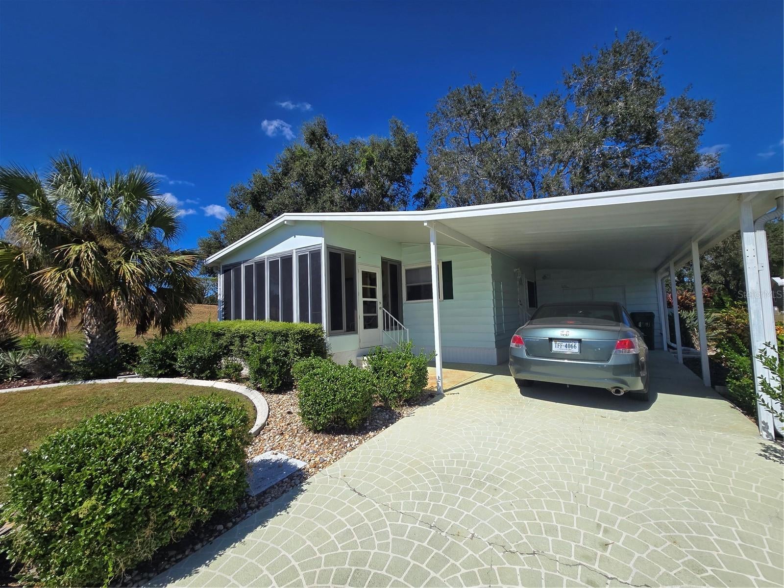 8503 Princess Court — photo