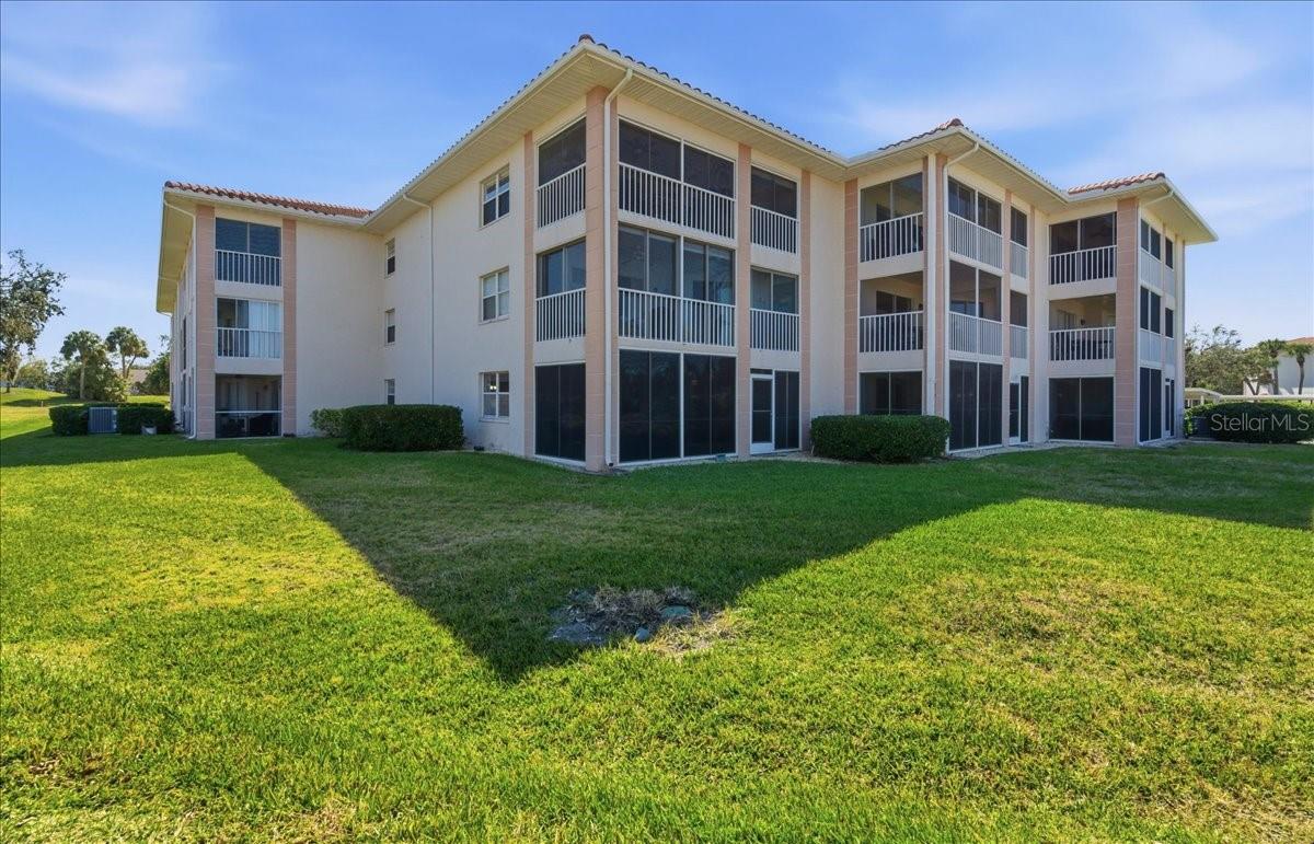 6505 Stone River Road 103 — photo
