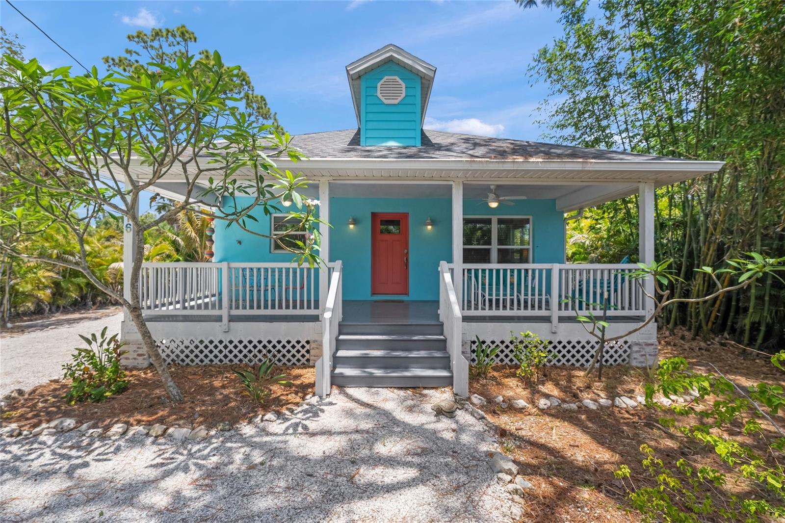 116 Avenida la Palma — photo