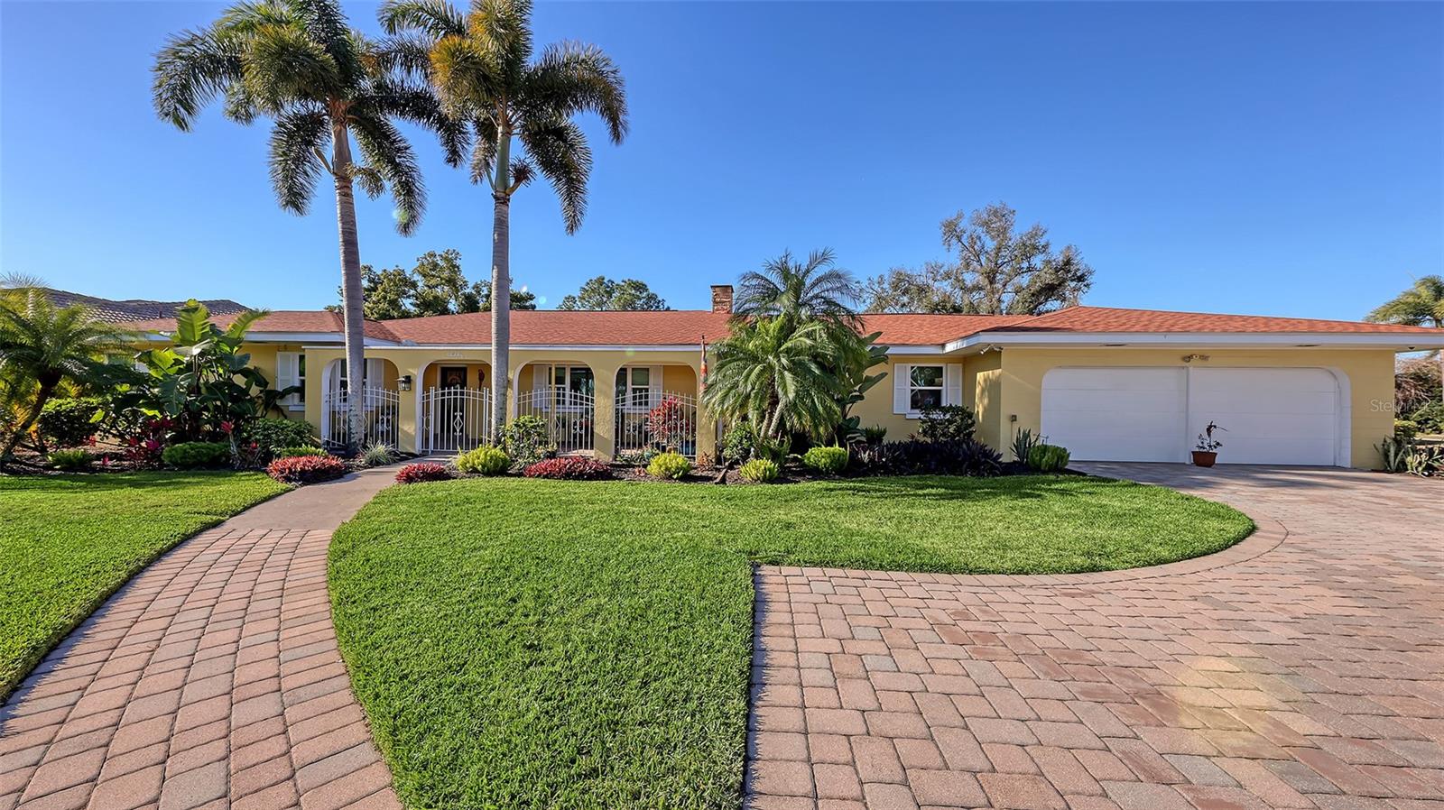 844 Magellan Drive — photo