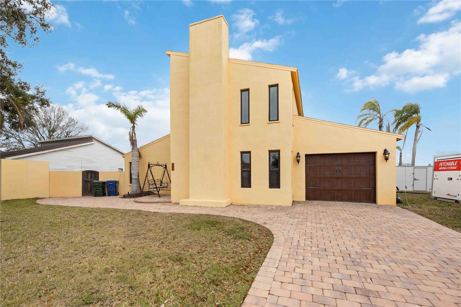 6515 Mauna Loa Boulevard — photo