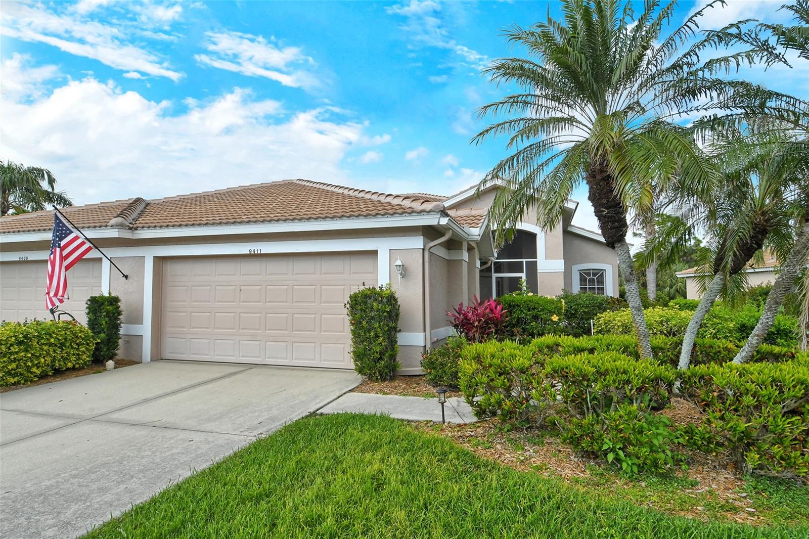 9411 Forest Hills Circle — photo