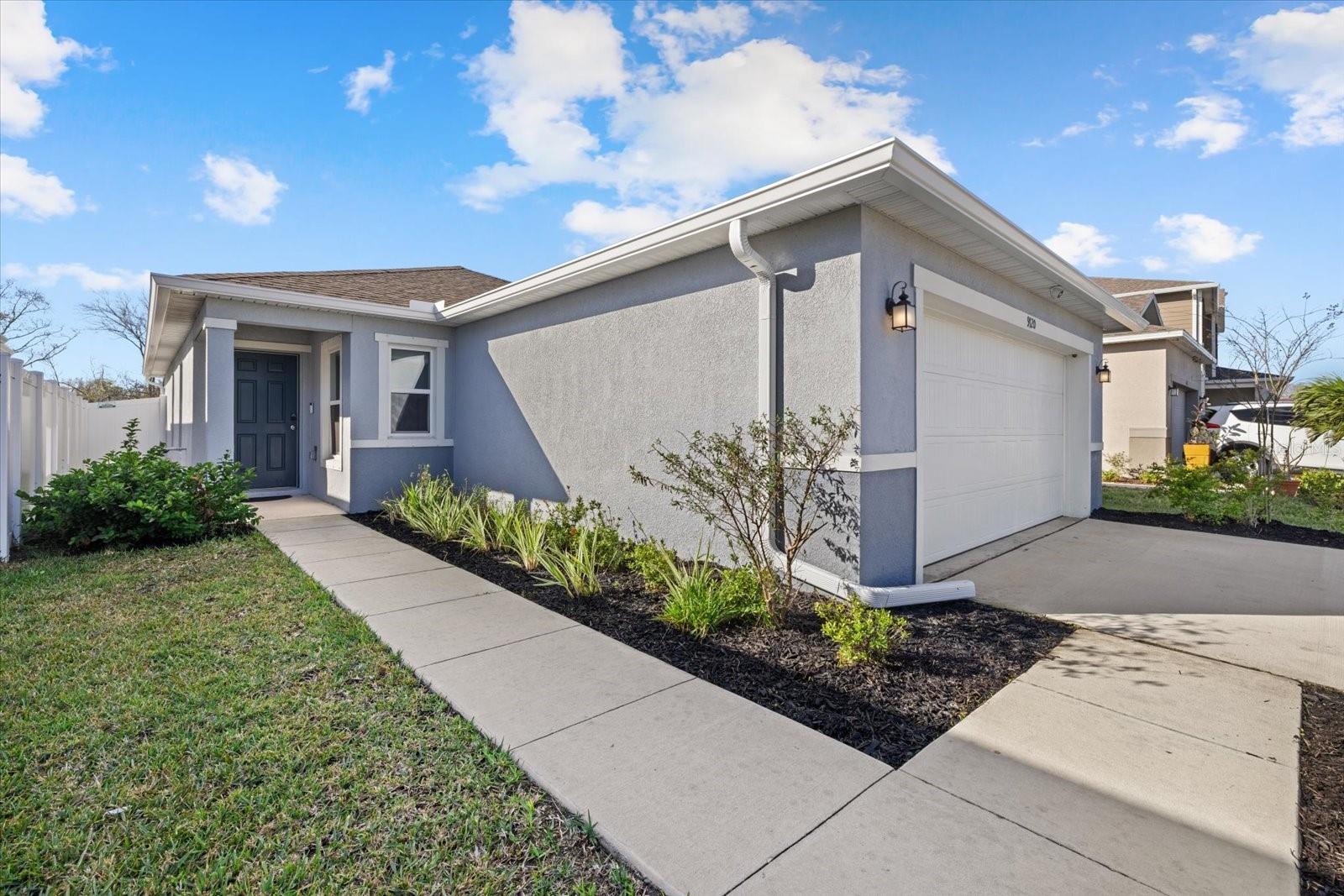 9120 Sandy Bluffs Circle — photo