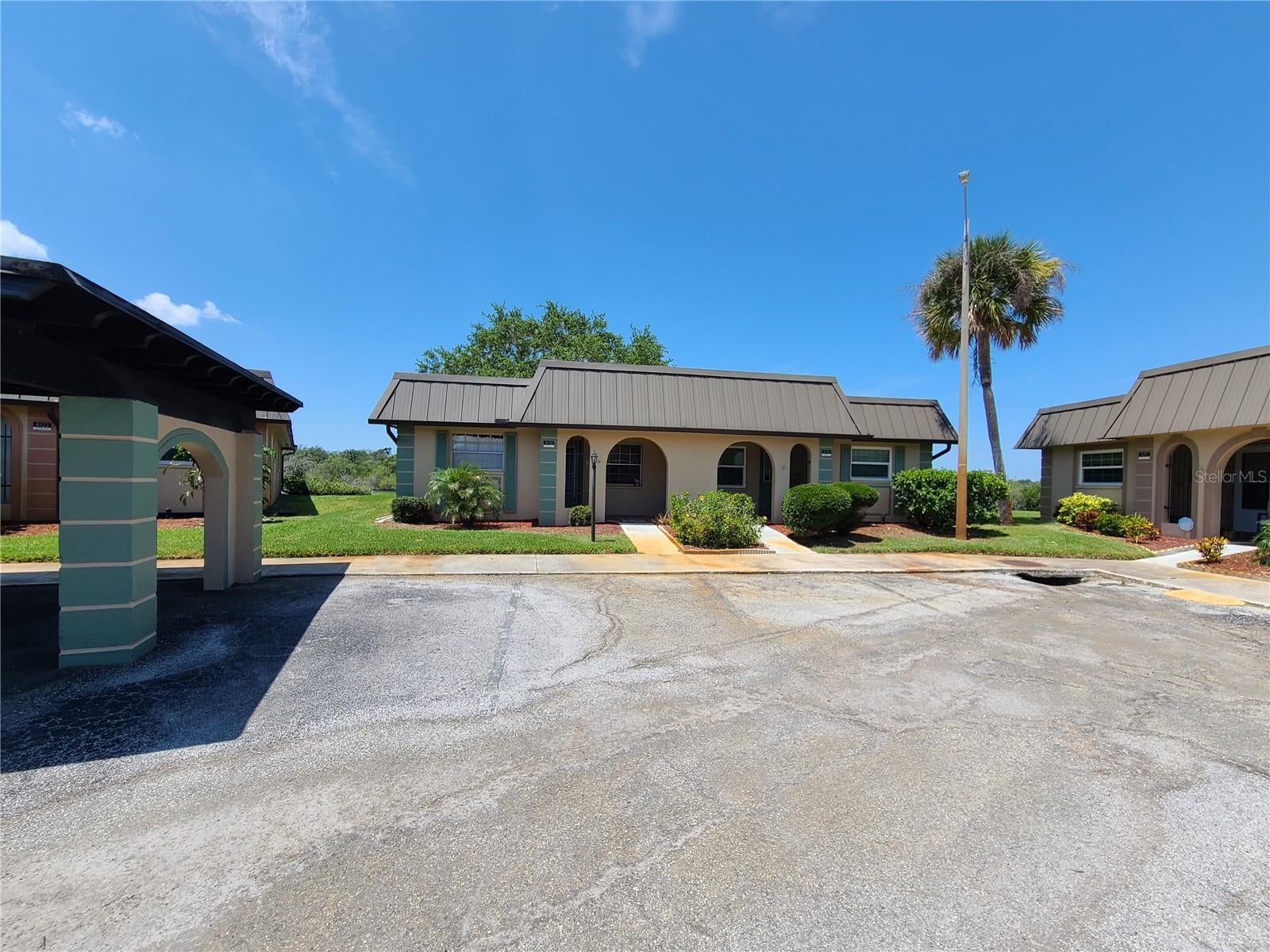 4120 Stratford Drive — photo