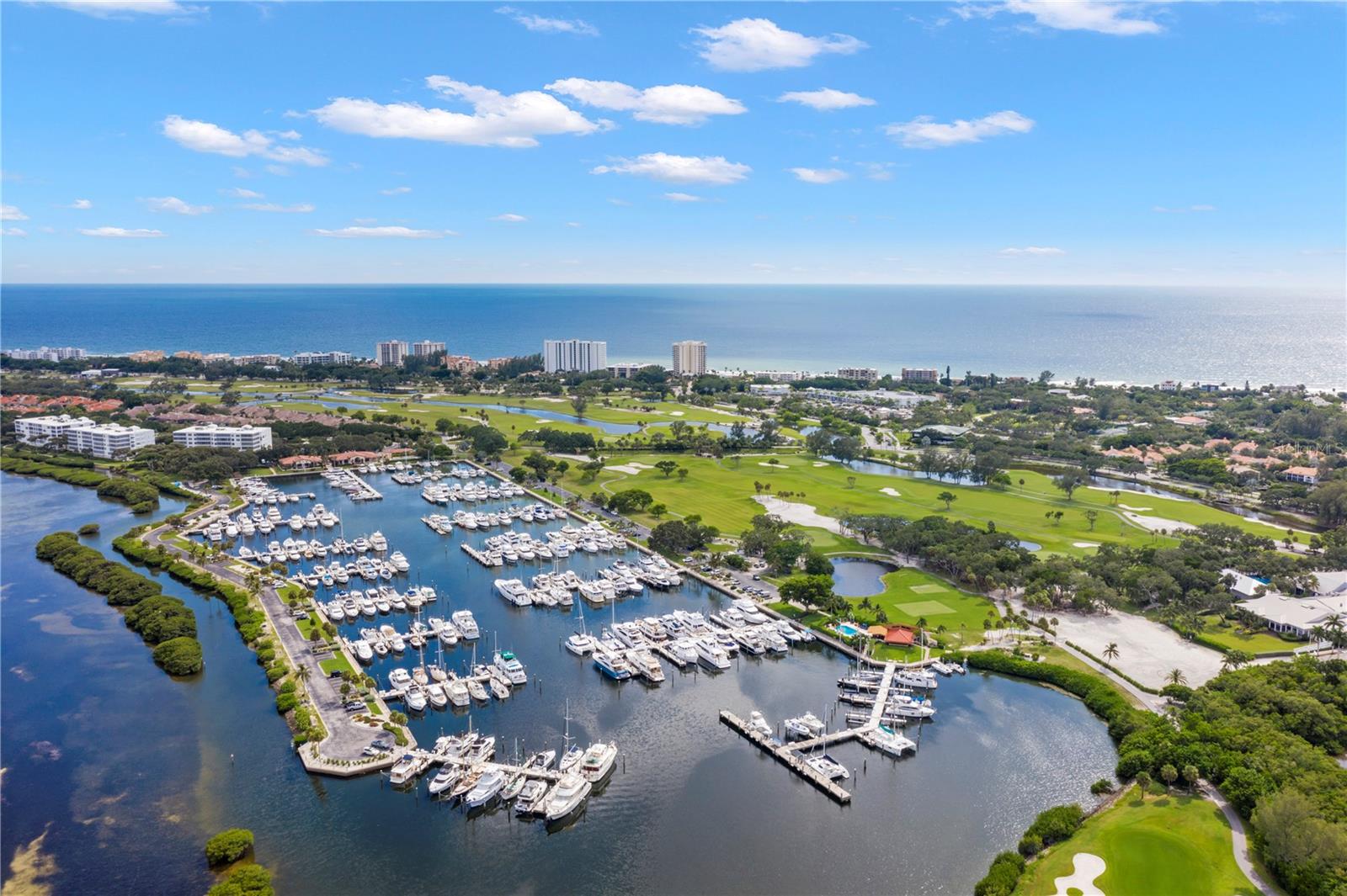 2600 Harbourside Drive C13 — photo