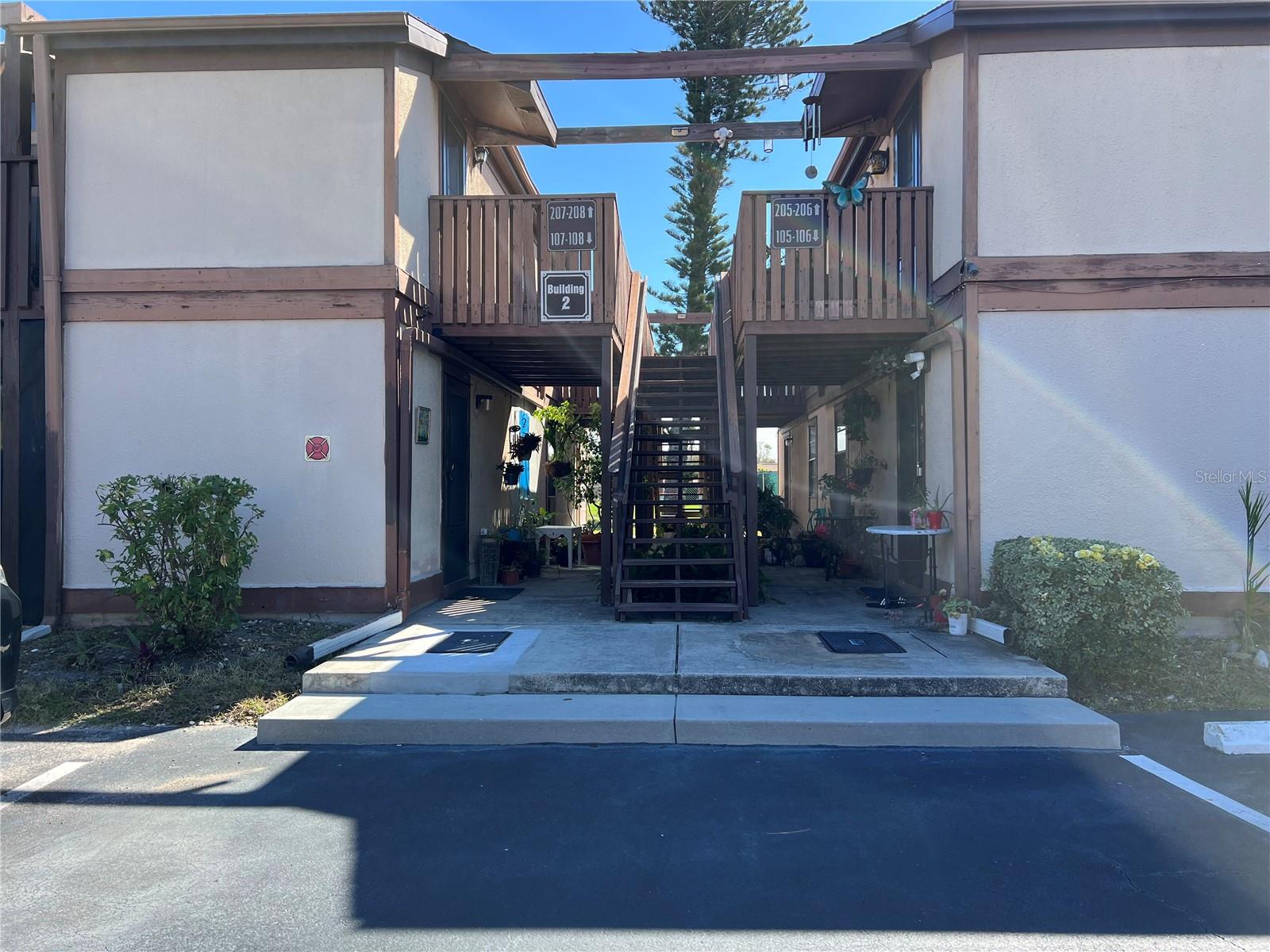 5026 Water Oak Drive 208 — photo