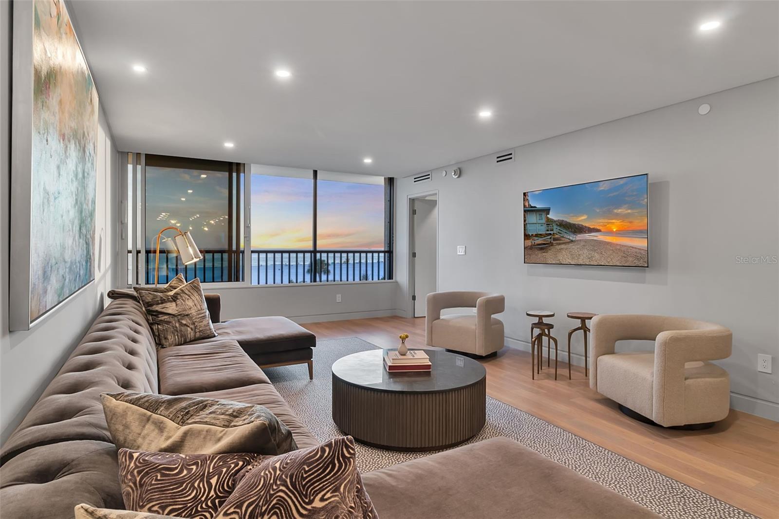 5740 Midnight Pass Road 403 — photo