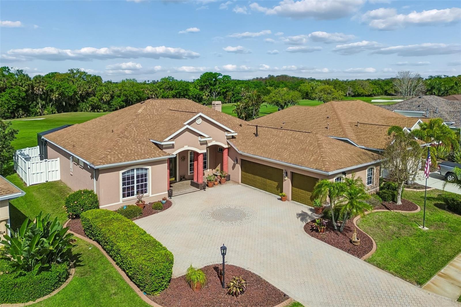 566 Planters Manor Way — photo