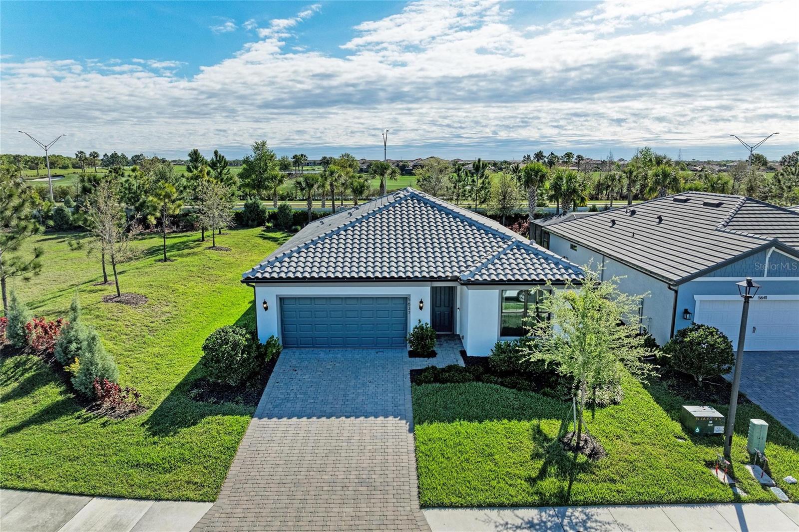 5637 Silverside Pine Court — photo
