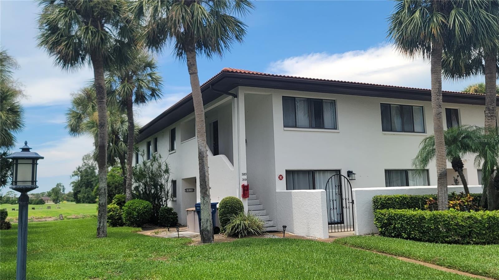 320 Barcelona Drive 320 — photo