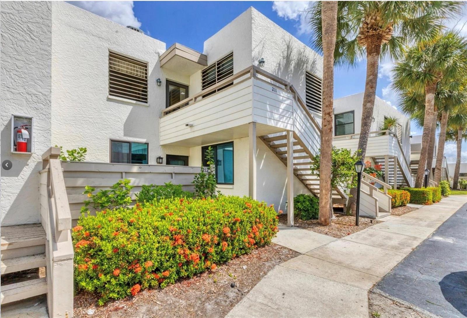 211 Lakewood Drive 211 — photo