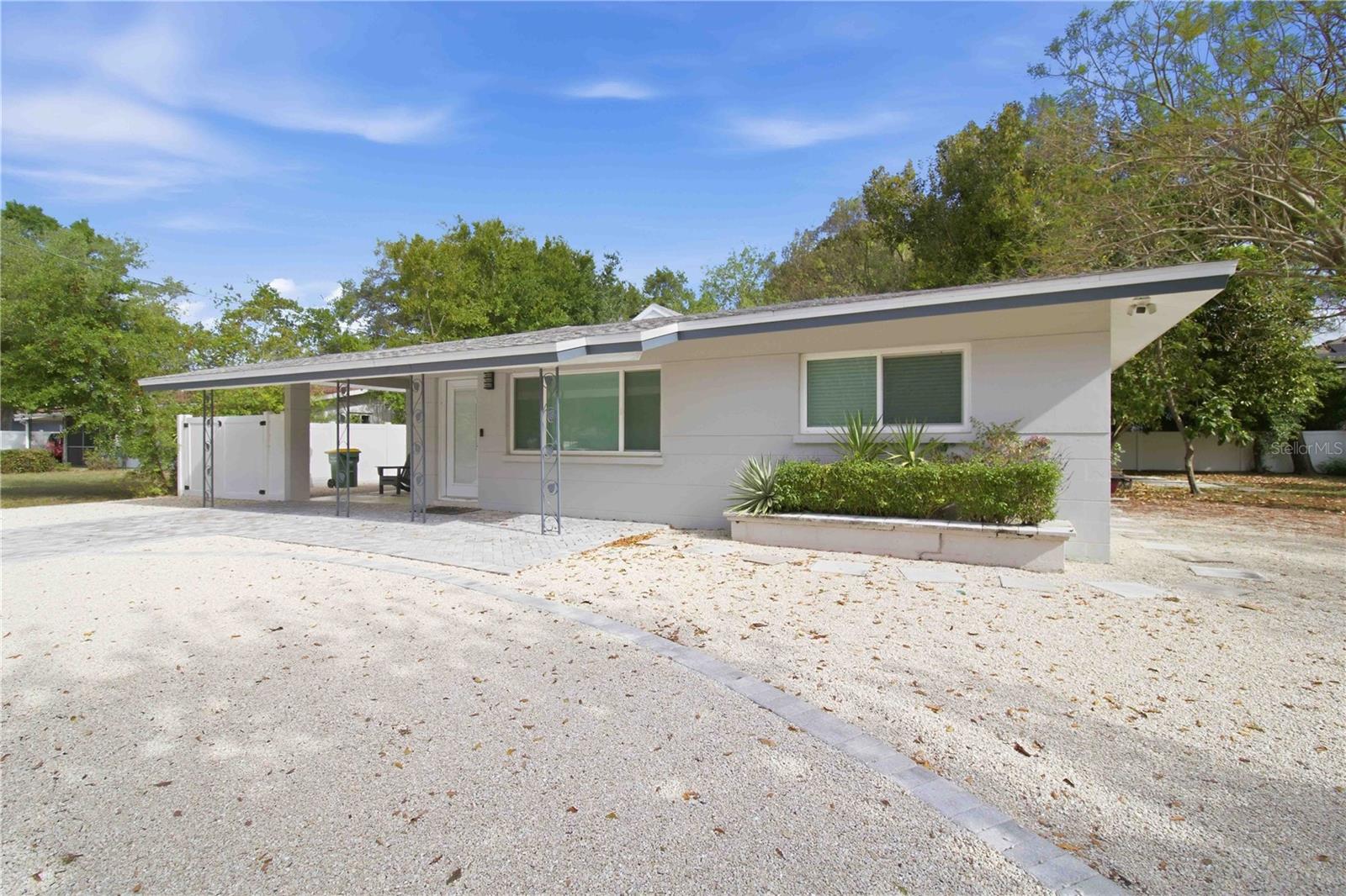 2545 Browning Street — photo
