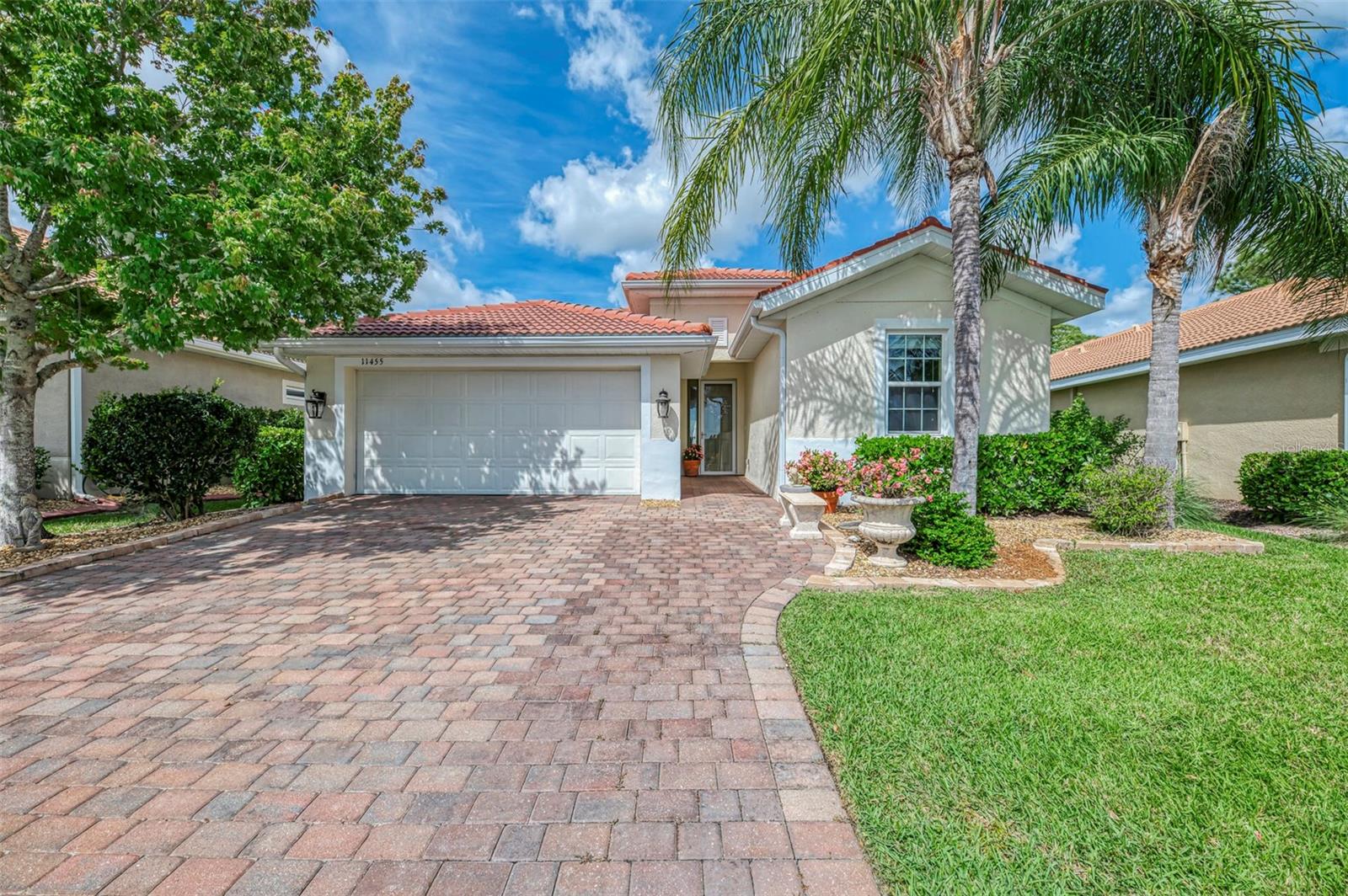 11455 Blackfin Street — photo