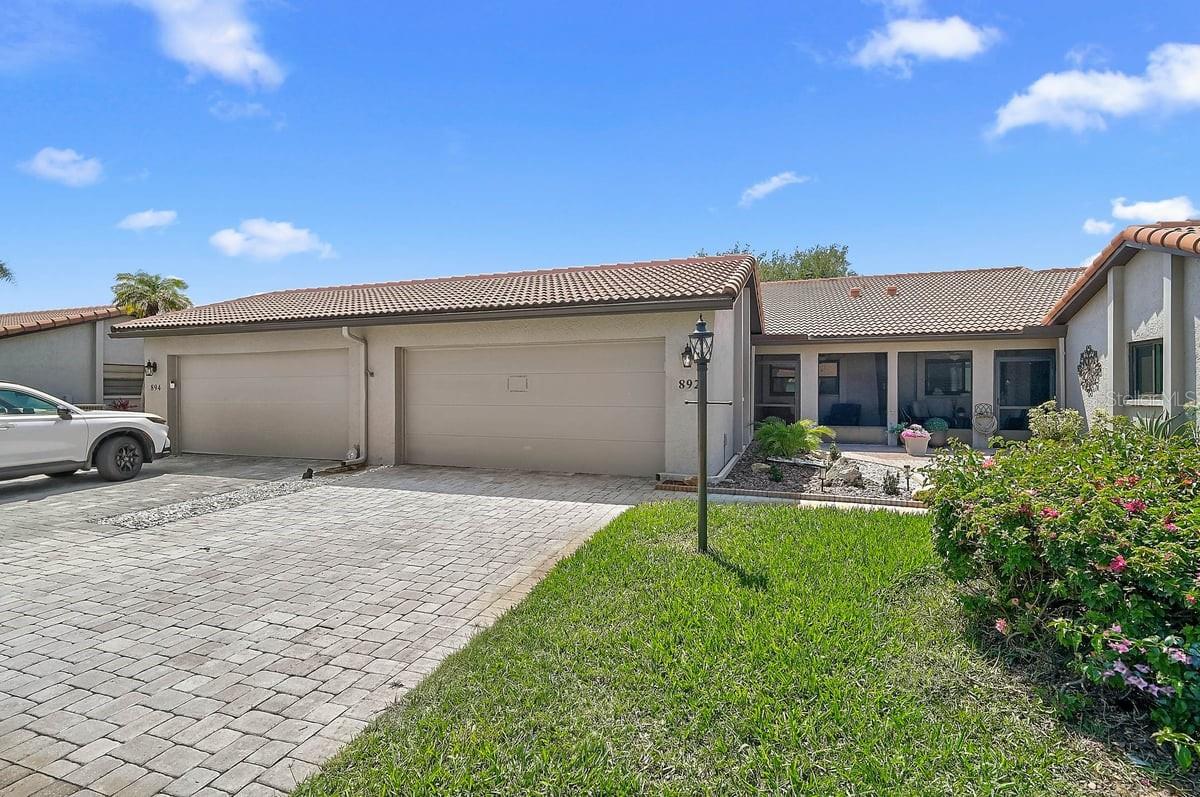 892 Country Club Circle 50 — photo