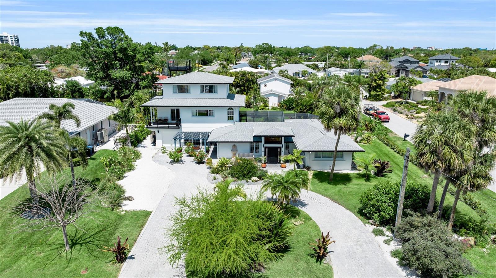 608 Gardenia Drive — photo