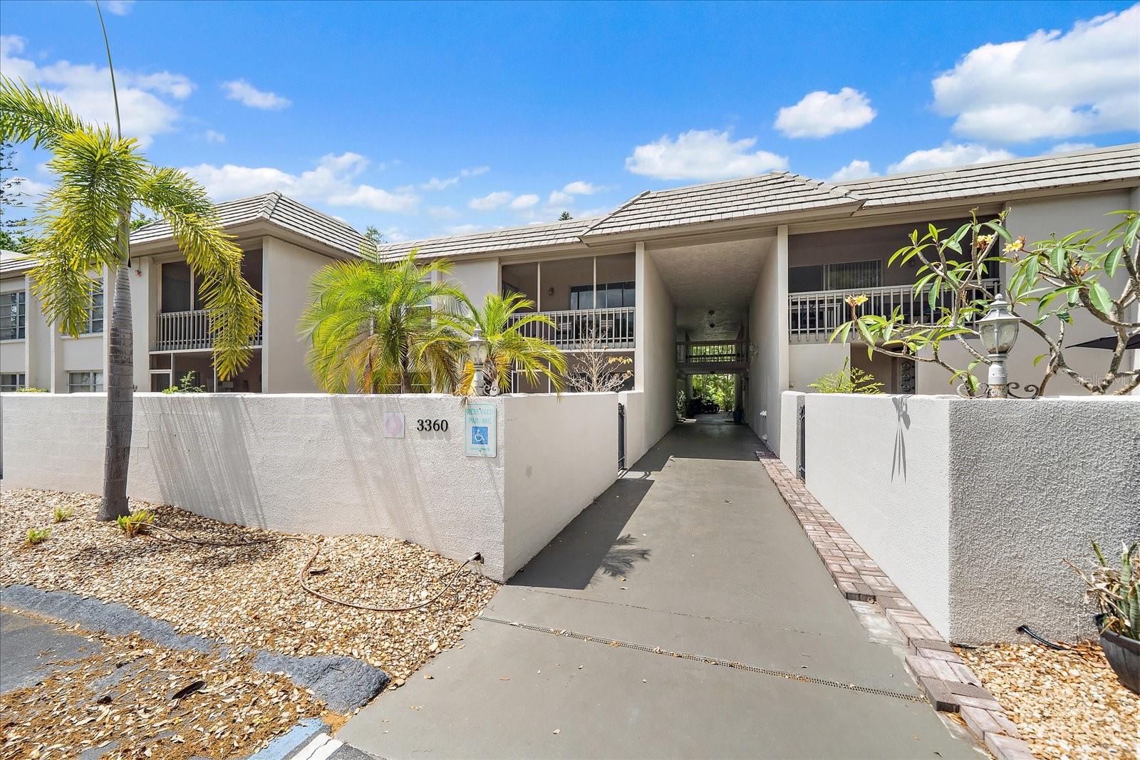 3360 S Osprey Avenue 104B — photo