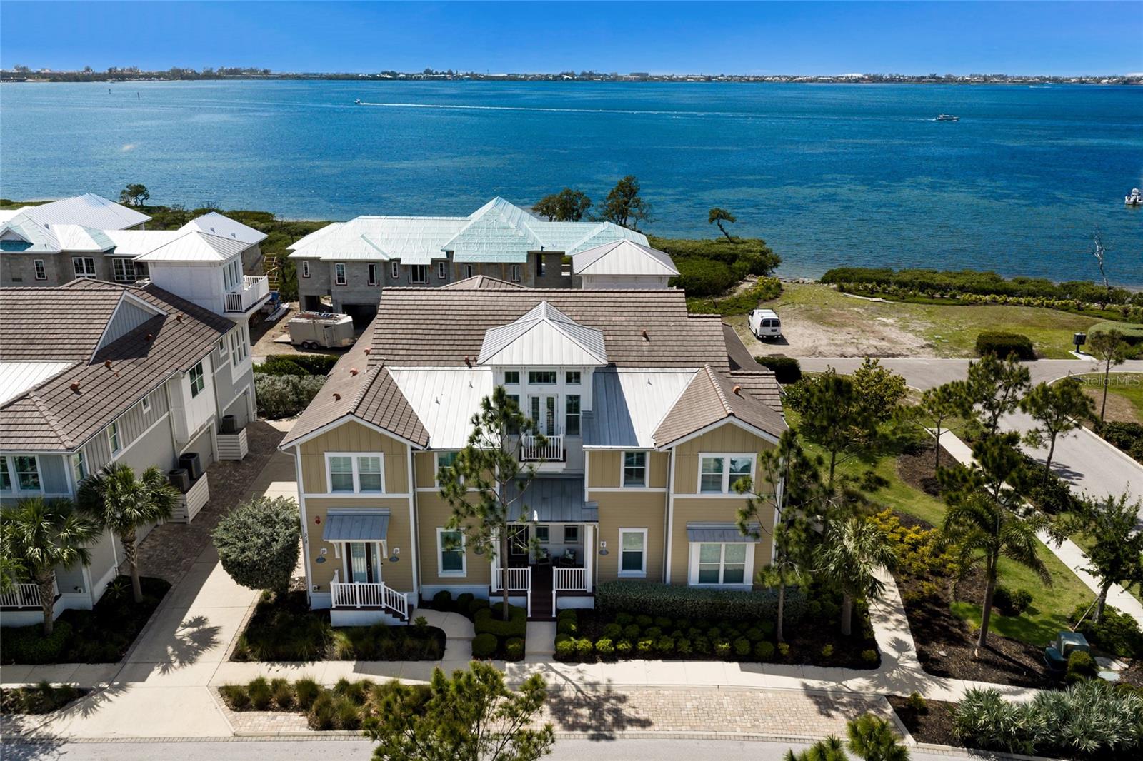 318 Compass Point Drive 202 — photo