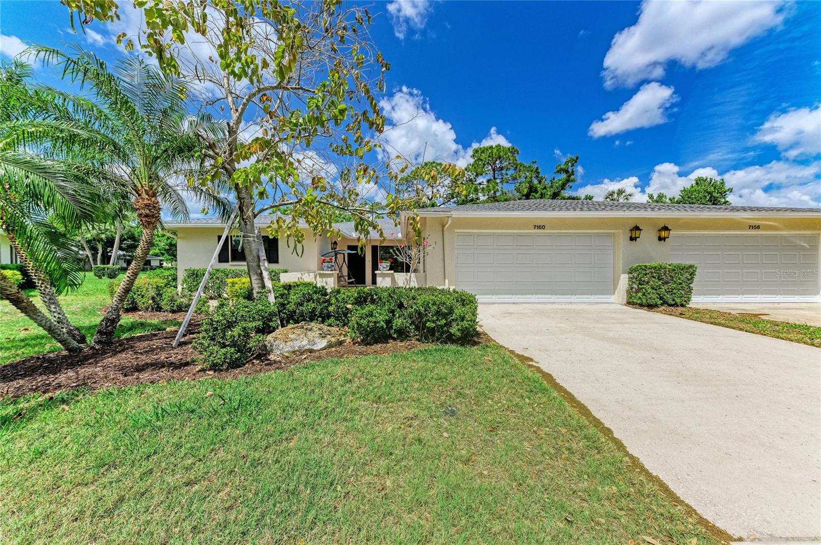 7160 Fairway Bend Cir — photo