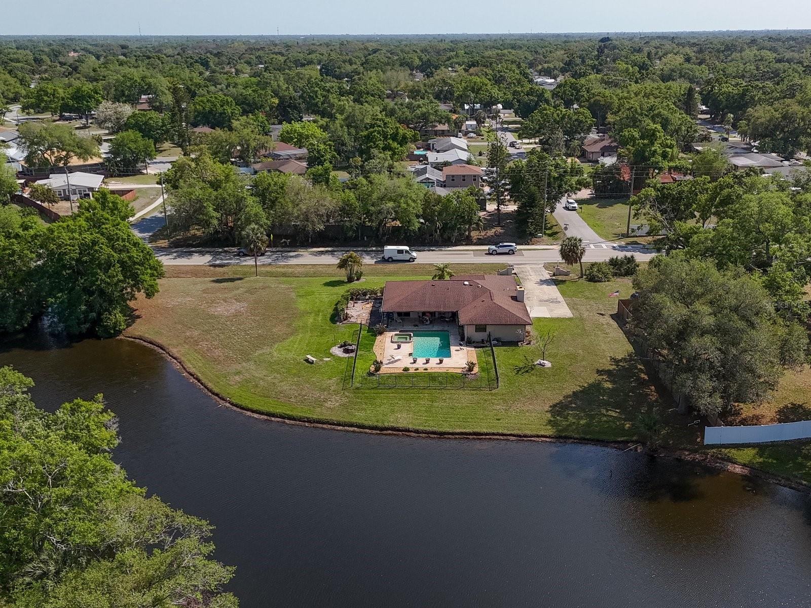 3927 Desoto Road — photo