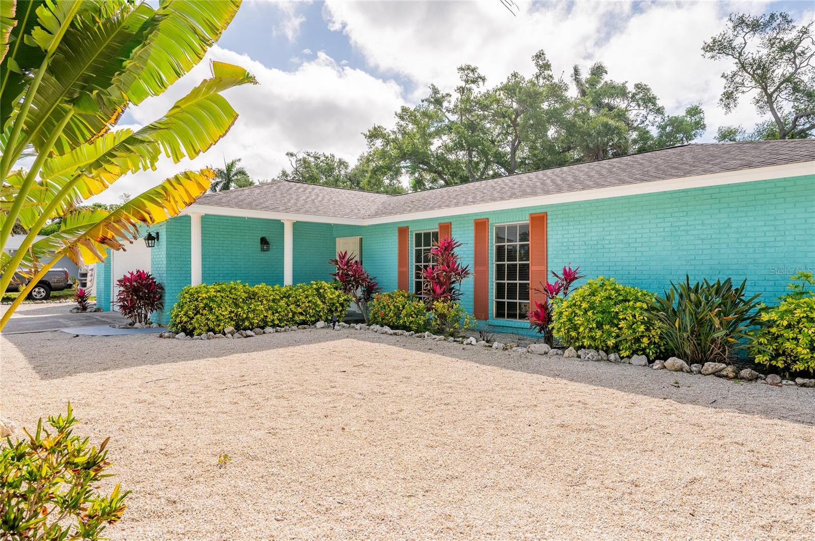 1133 Montezuma Drive — photo