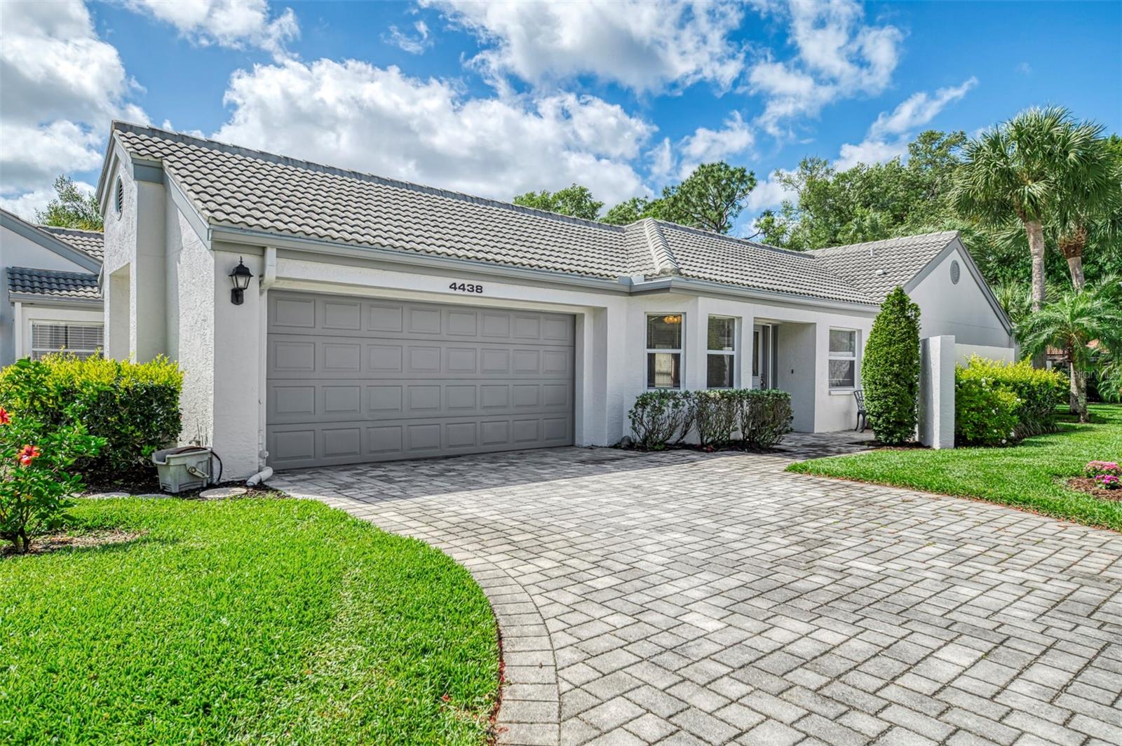 4438 Long Common Lane 52 — photo