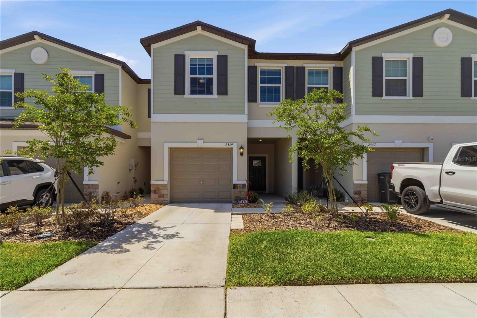 2549 Sunray Venus Way — photo
