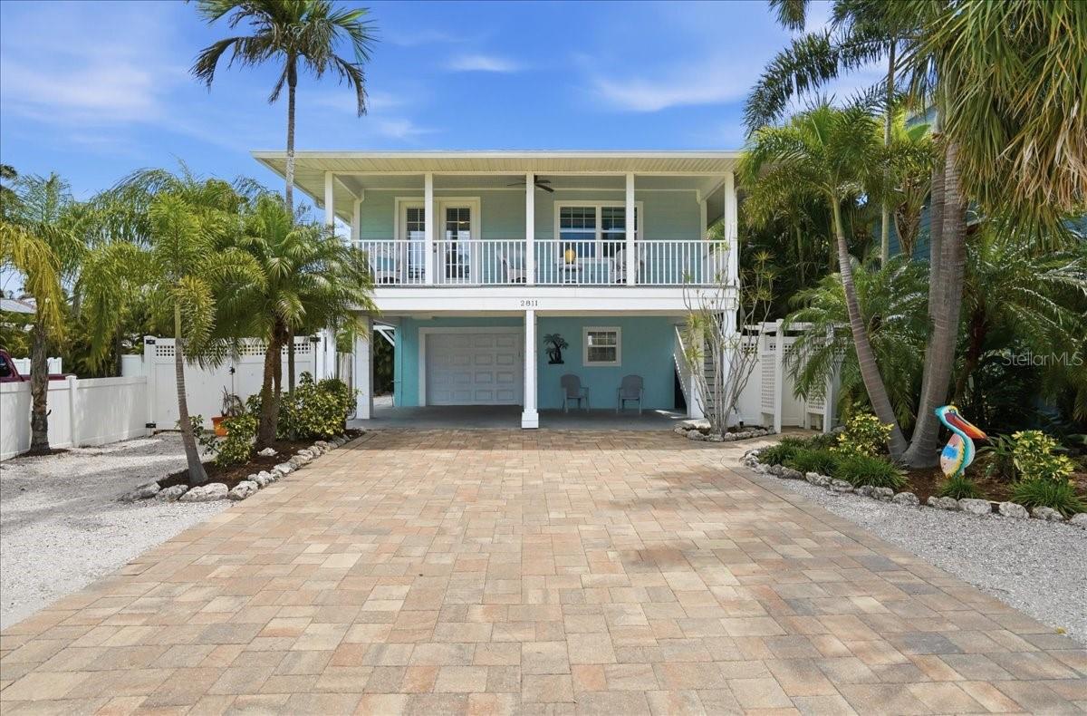 2811 Gulf Drive — photo