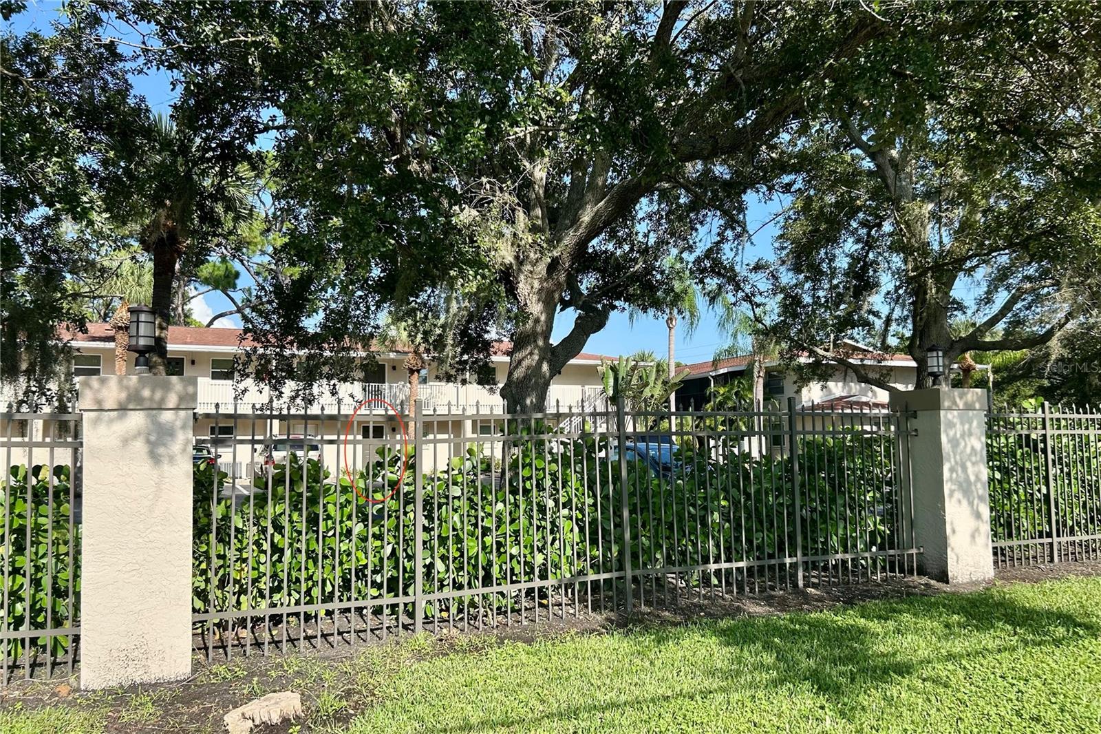 972 la Costa Circle 3 — photo