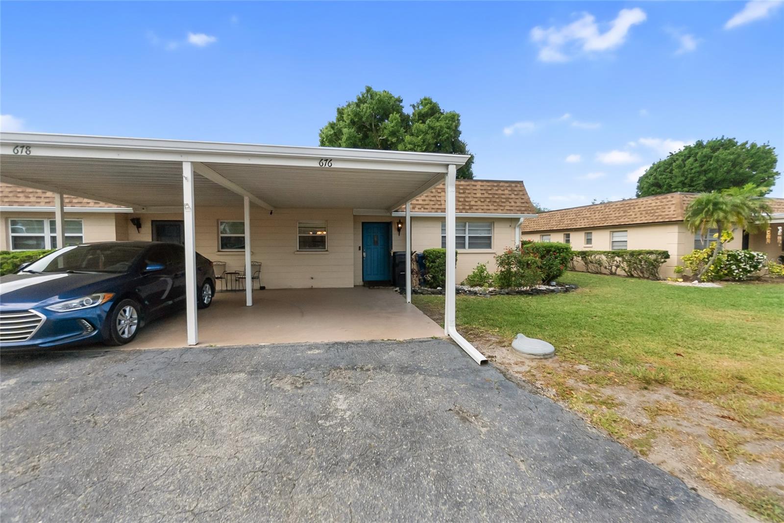 676 Park Circle — photo