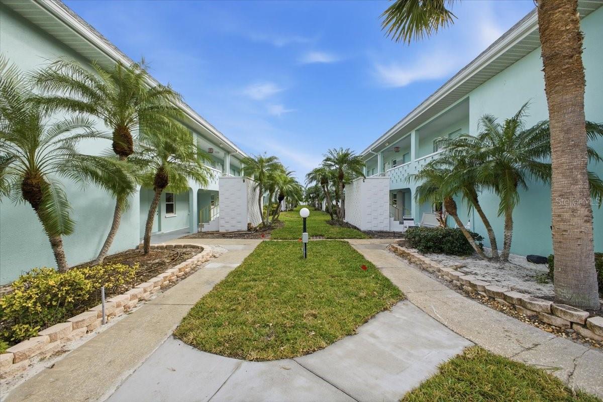 611 Gulf Drive N C29 — photo