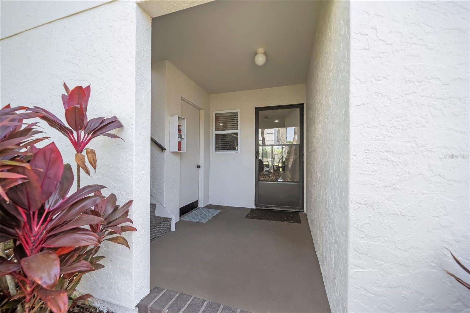 5619 Midnight Pass Road 503 — photo