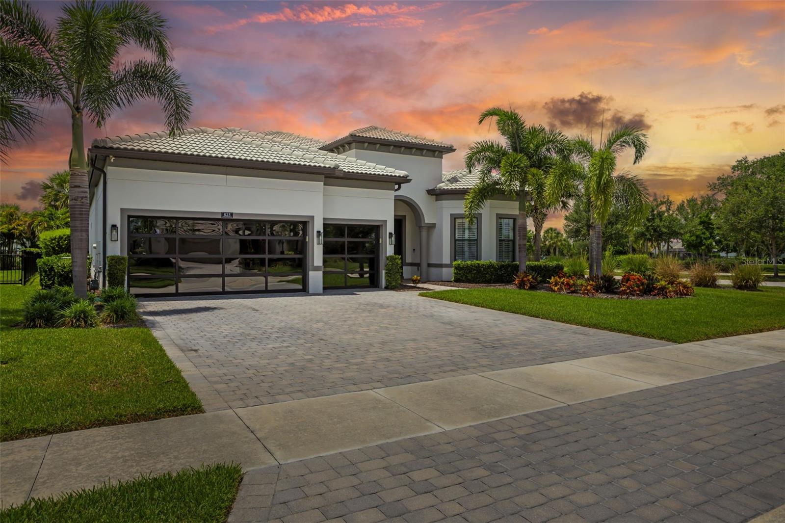 825 Seascape Place — photo