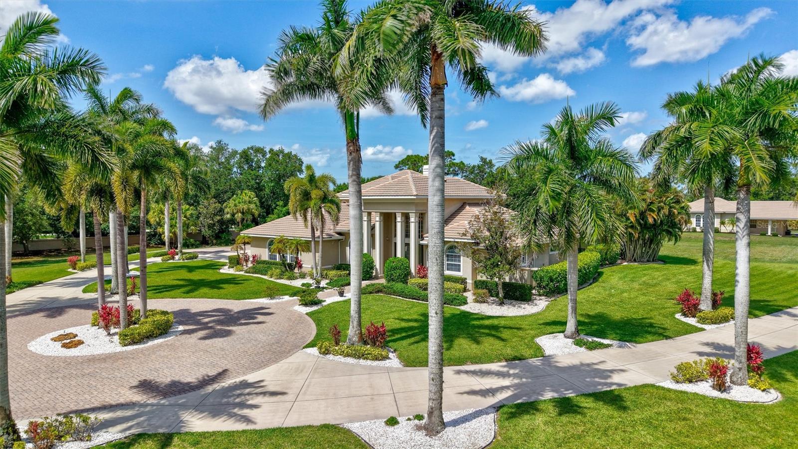 1045 Fox Creek Drive — photo