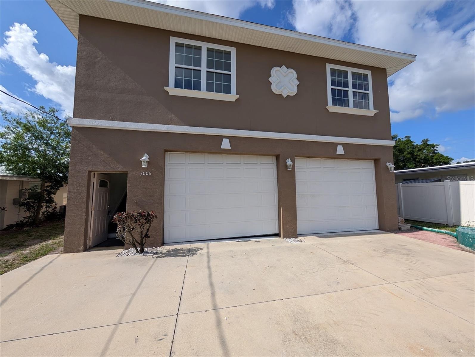 3006 Hawthorne Street — photo