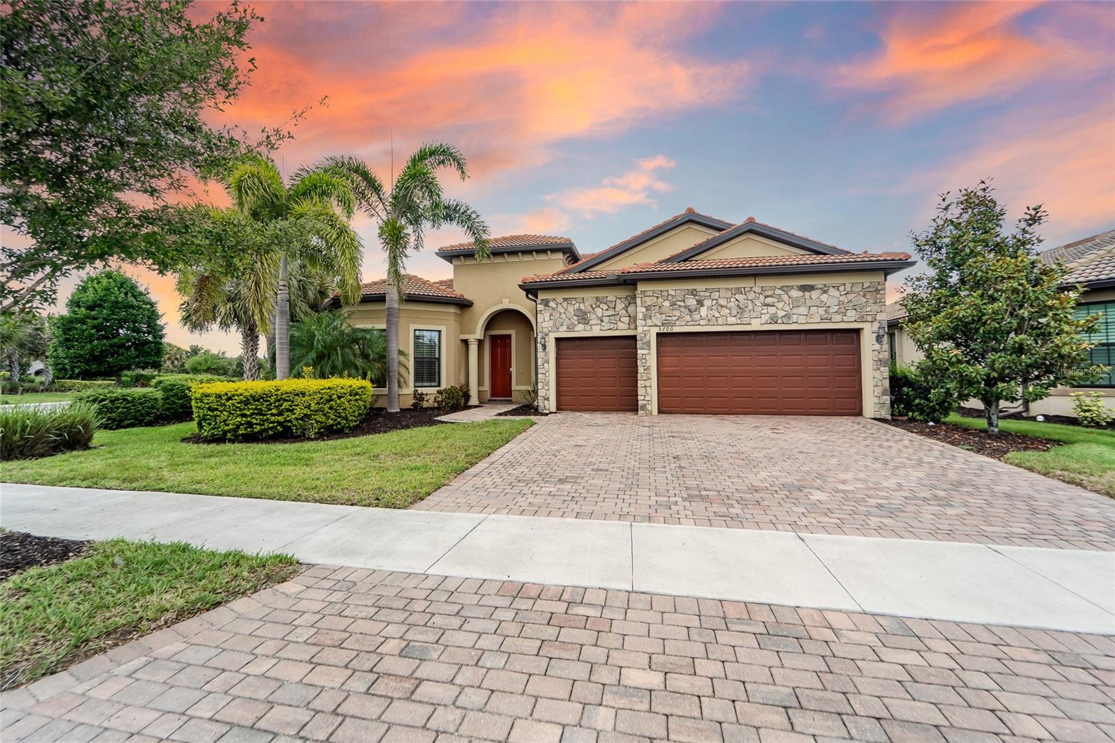 5700 Sweet Leaf Way — photo