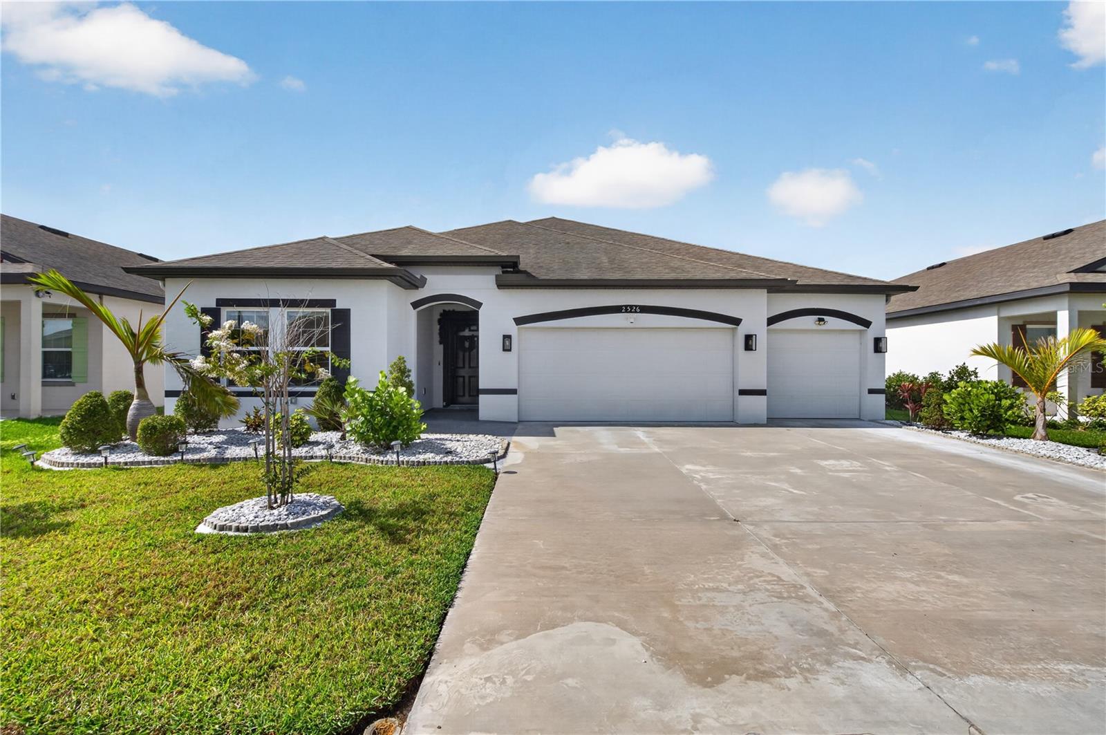 2526 Sand Gables Trail — photo