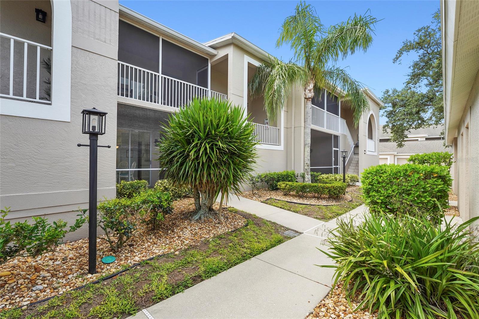 9550 High Gate Drive 1515 — photo