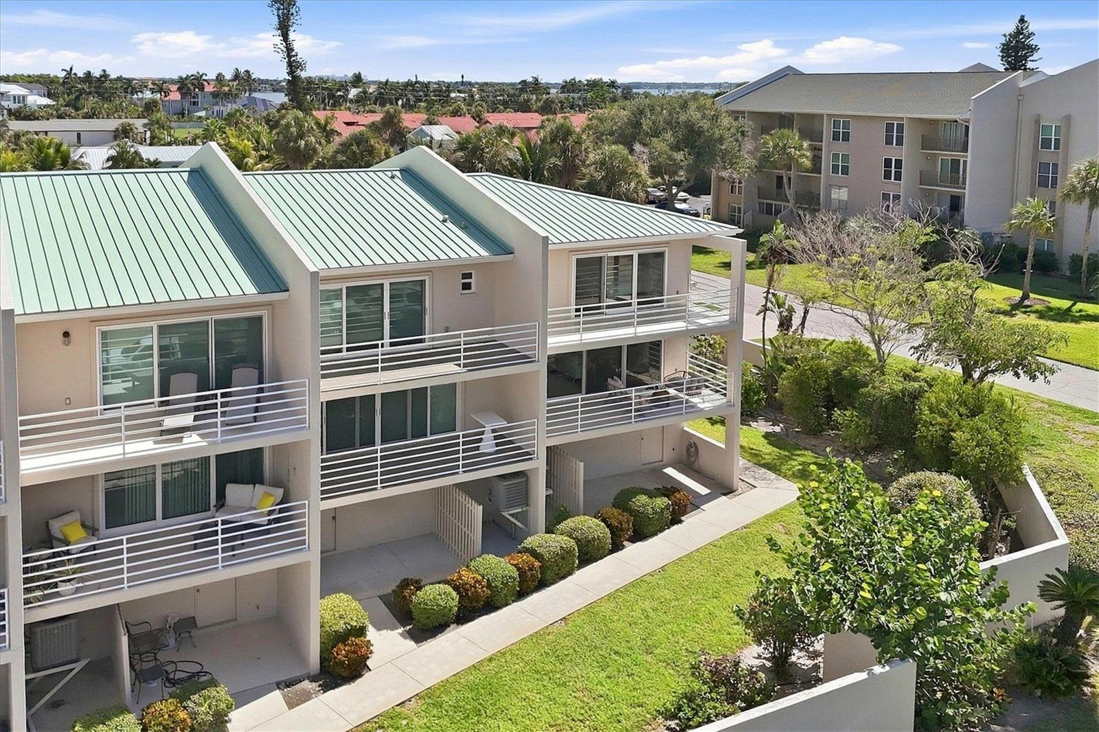 797 Benjamin Franklin Drive 9 — photo