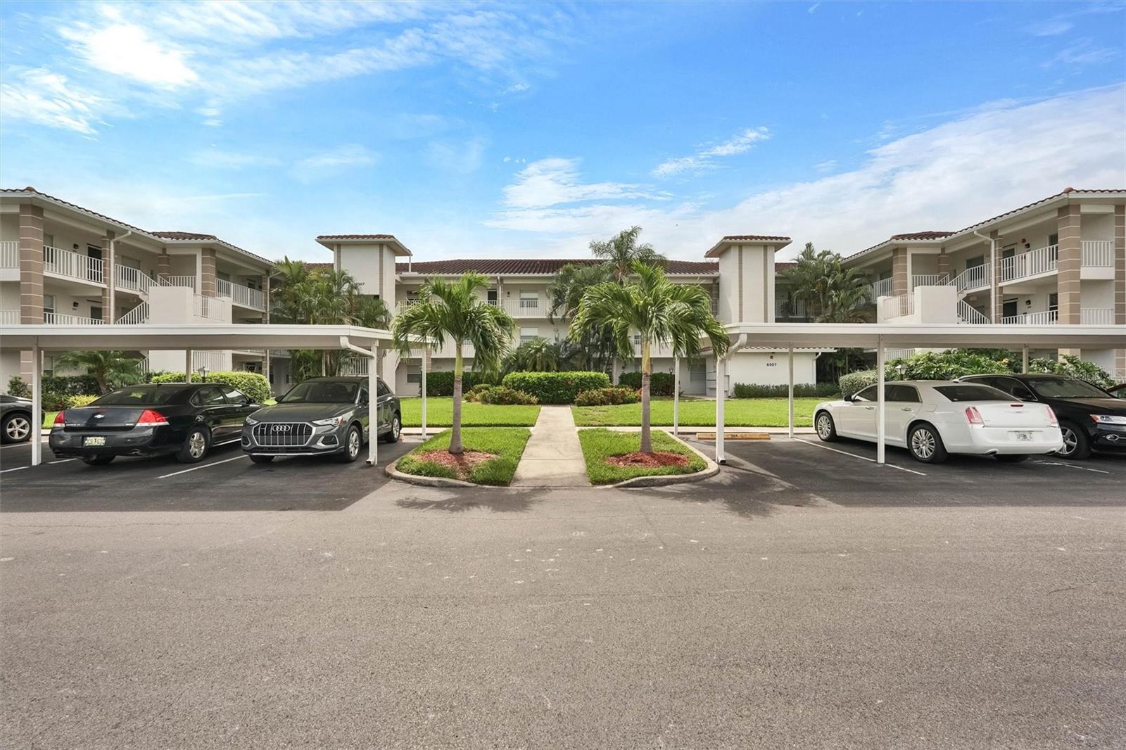 6507 Stone River Road 102 — photo