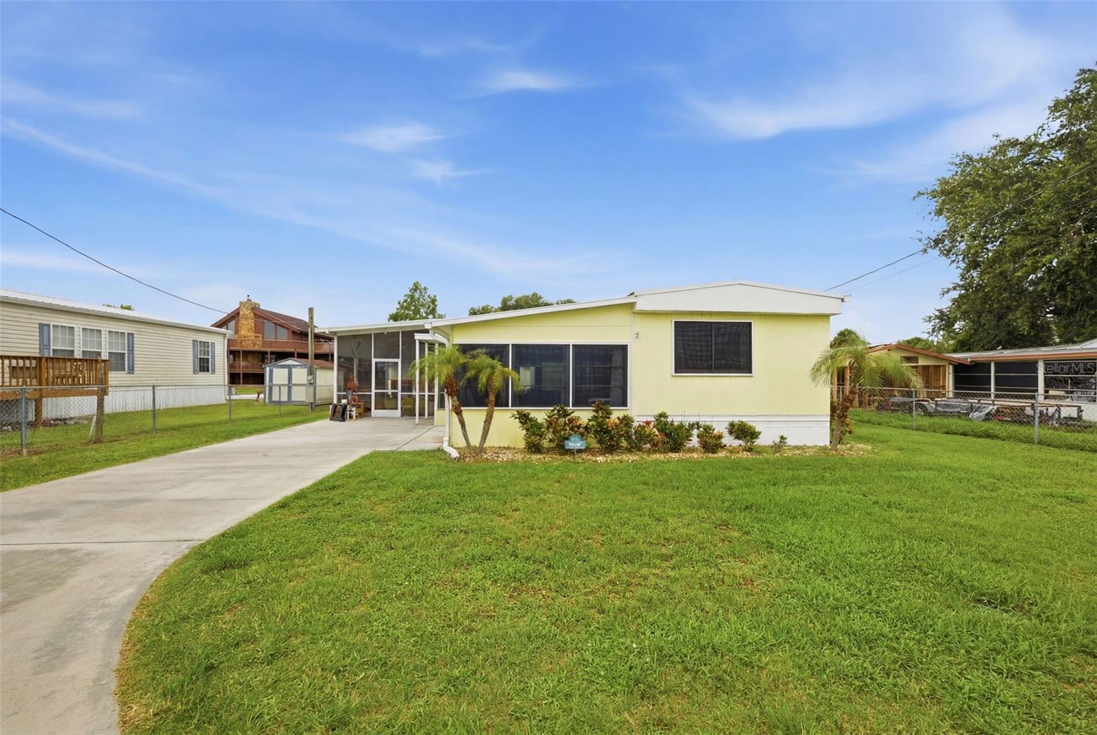1056 Blue Heron Lane — photo