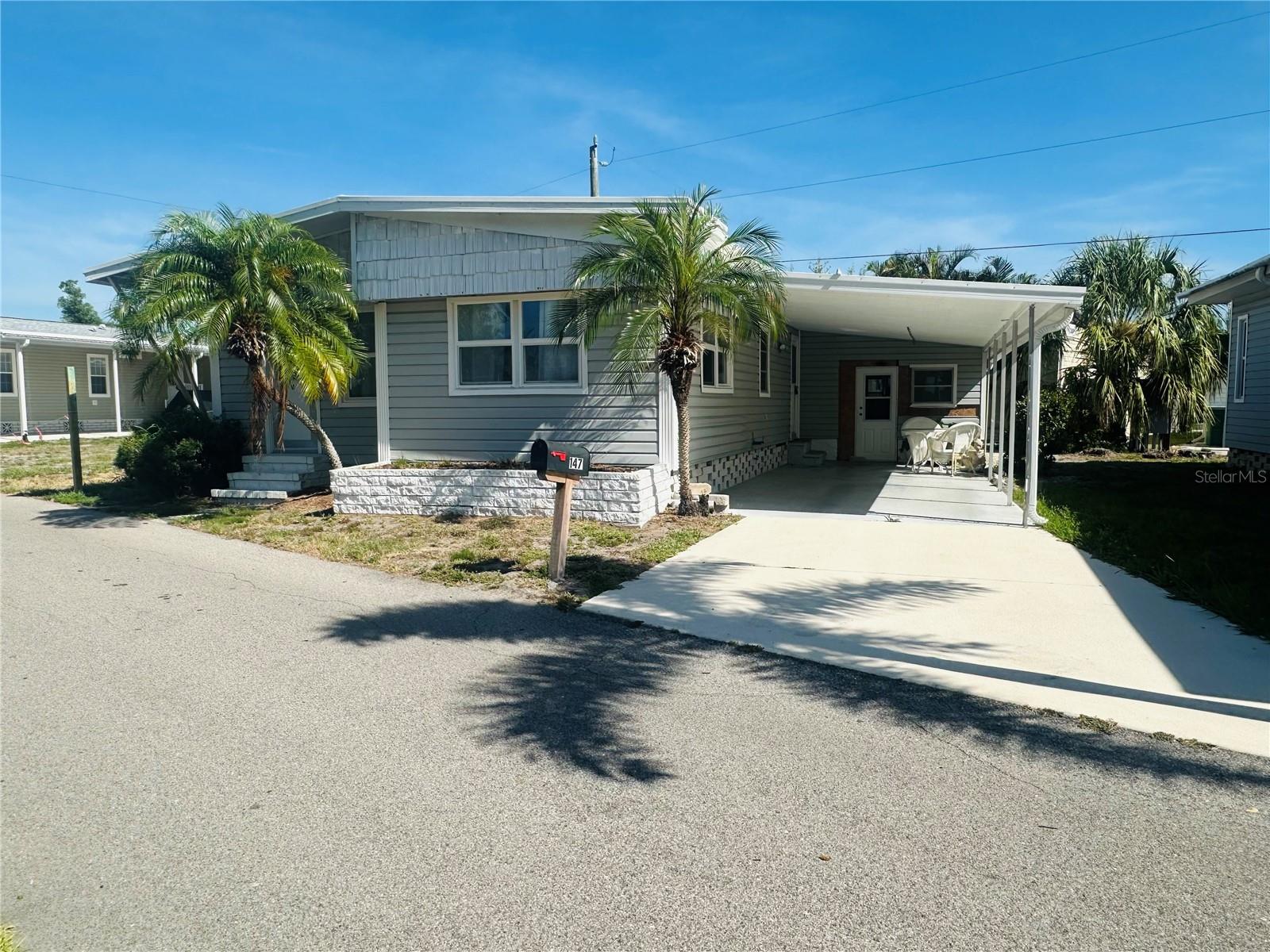 147 Maui Drive — photo