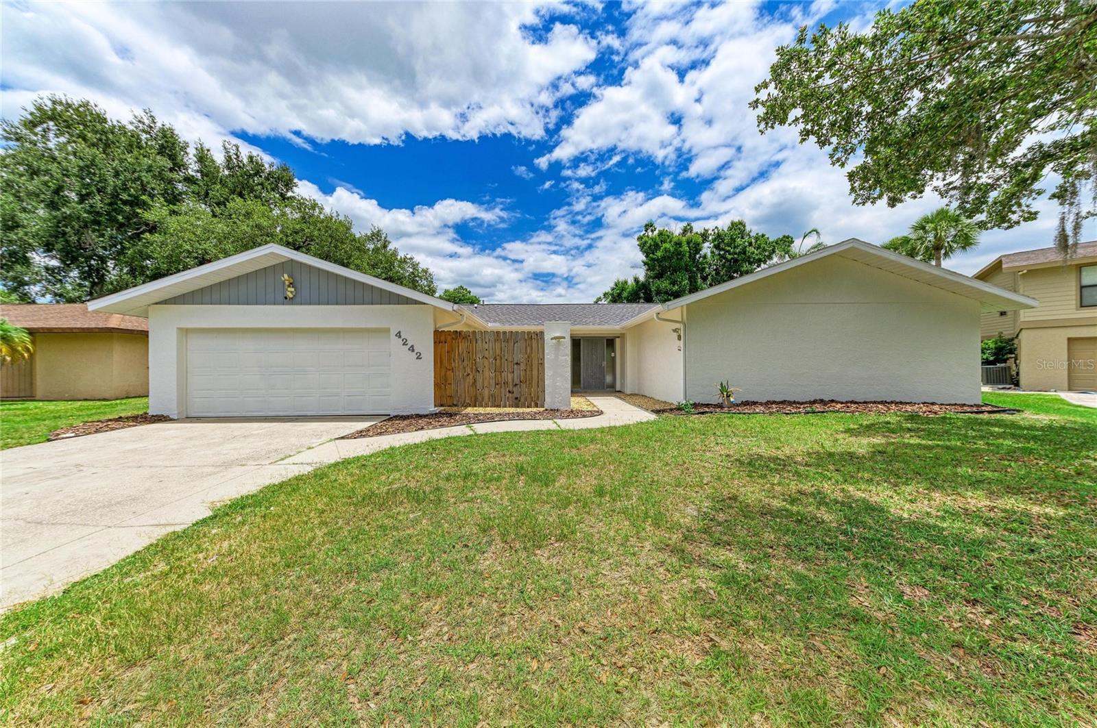 4242 Dryden Circle — photo