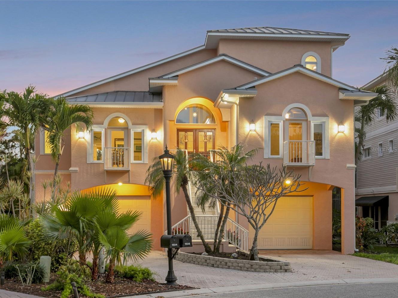 1508 Bowlees Cove — photo
