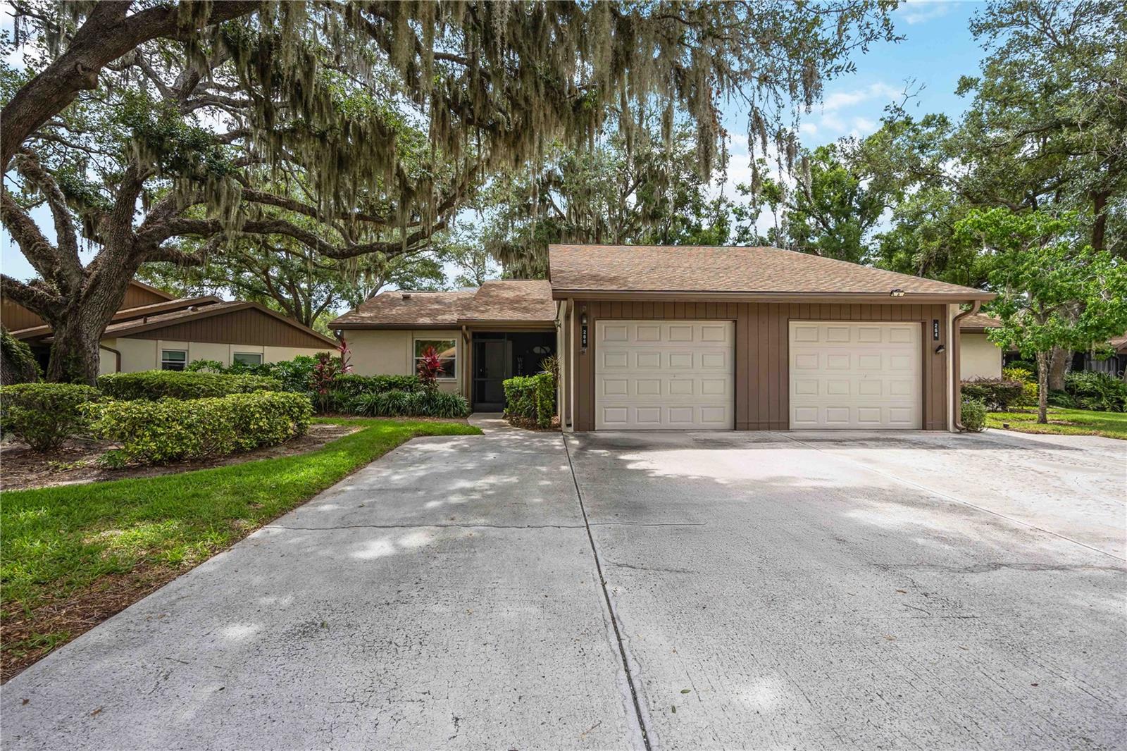 266 Oak Hill Drive 34 — photo