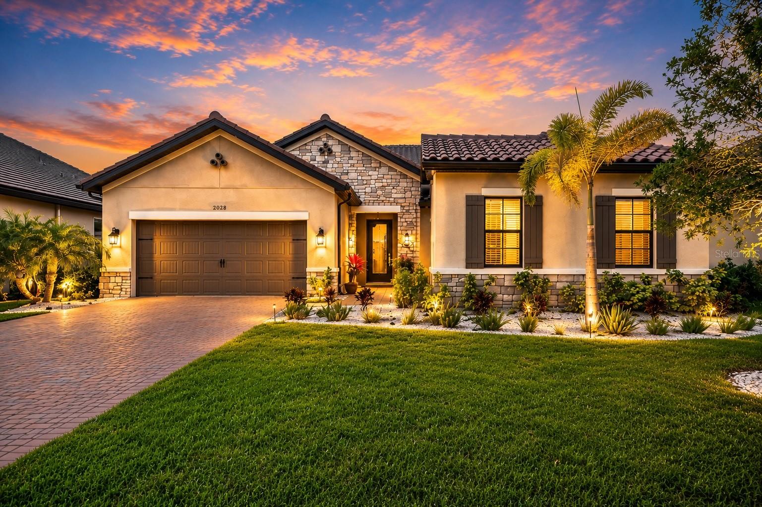 2028 Woodleaf Hammock Court — photo